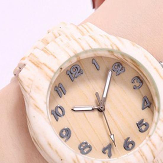 Wood Grain Quartz Watch Stylish Round Dial Watch Arabic Numerals Elegant Wristwatch for Men Women Daily Wear Office Parties Dating