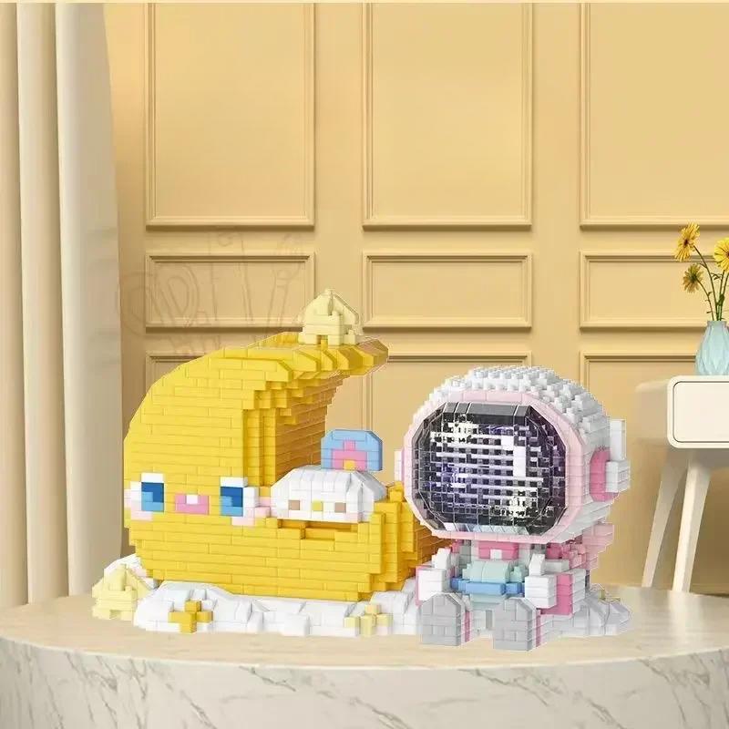 Earth Moon Astronaut Pen Holder Small Particles Assembled Building Blocks Children Toy Gift