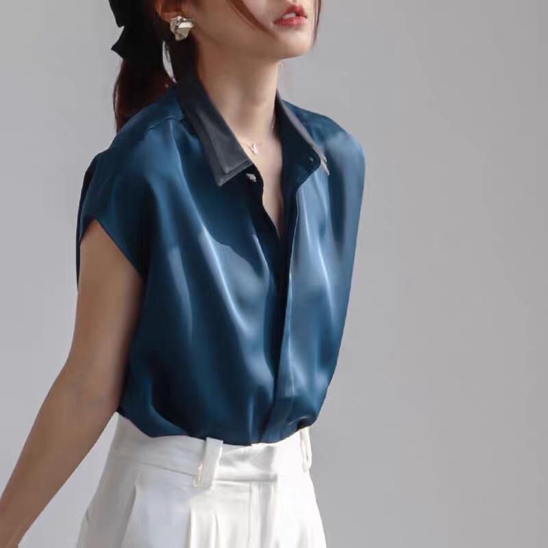 Summer Thin V-neck Casual Plus Size Shirts Women Fashion Short Sleeve Tops Button Up Loose Women Blouses Elegant Lapel Slim Fit Woman Shirt 26445