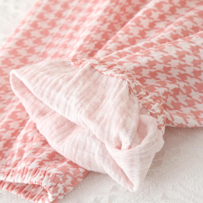 Women's Summer Plaid Cotton Gauze Pajama Set with Short Sleeves and Loose Fit Pants