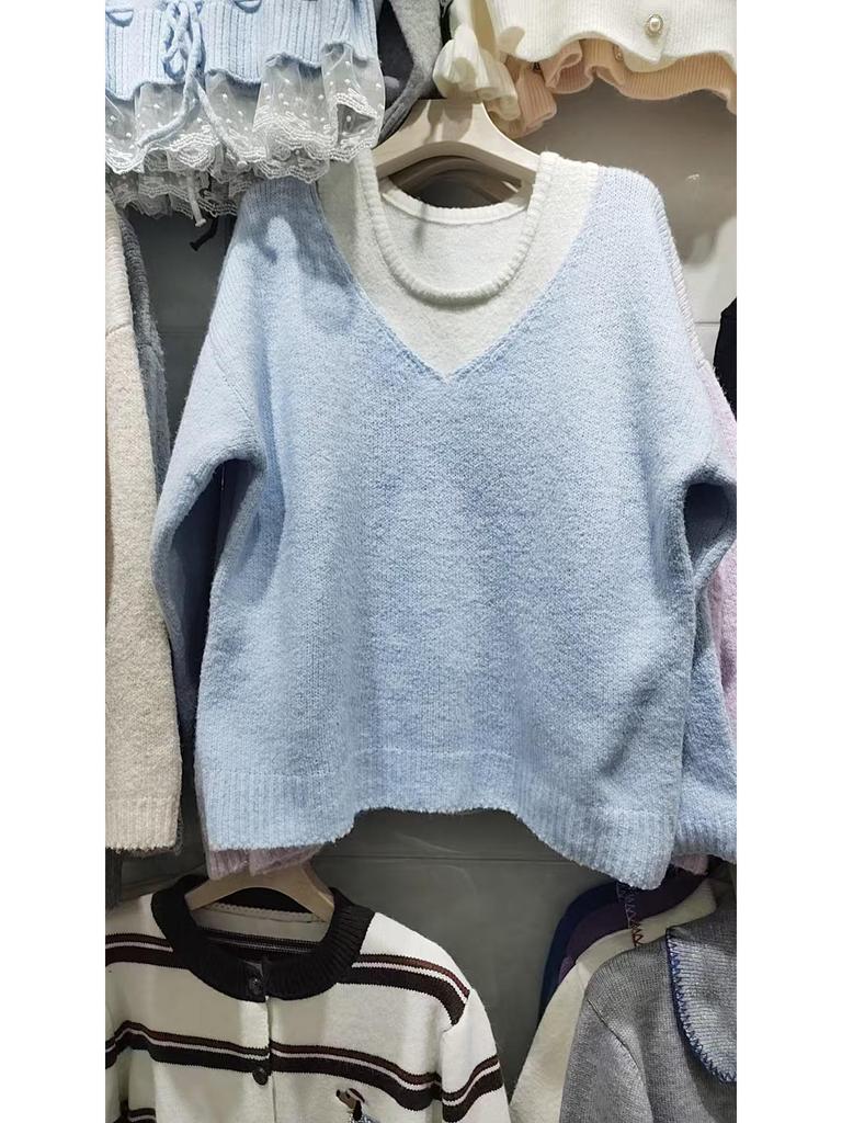 2024 Women's Elegant V-Neck Pullover Sweater & Korean-Style Vest Two-Piece Set for Autumn/Winter