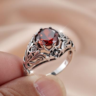 Vintage Silver Color Hollowed Out Flower Red Zircon Rings for Women Charms Wedding Banquet Party Jewelry Gift