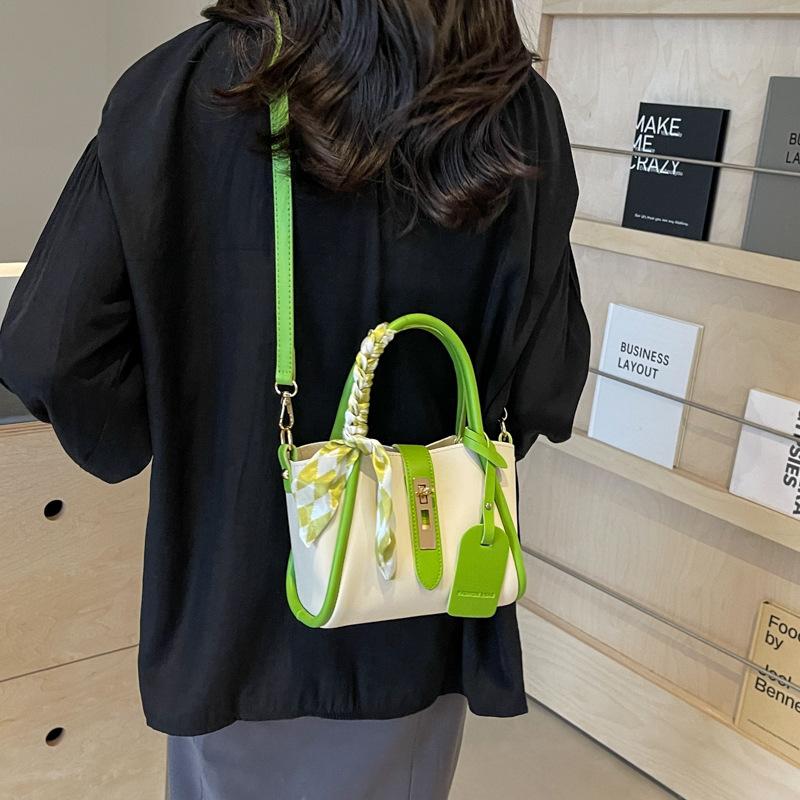 

Crossbody bag women s 2025 new bag autumn versatile shoulder portable bucket bag is popular this year, small bag for work 24*11*15 зелёный