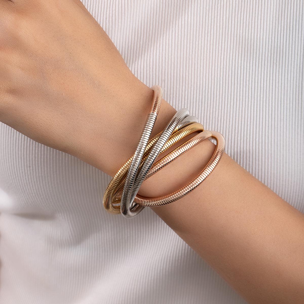 Luxurious Retro Multi-layer Snake Bone Bracelet