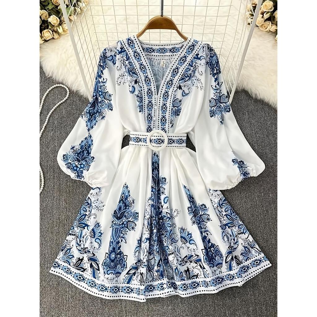 Vintage Court Style Floral Print V-neck Dress with Lantern Sleeves and Waistband, A-line, Long - Perfect for Spring/fall Ladies Fashion, Occasion Wear
