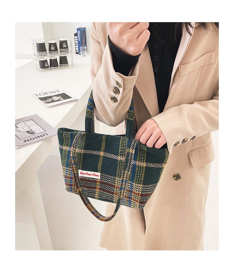 Herbst/Winter Handtasche mit großem Fassungsvermögen im Karomuster - Vielseitige Tragetasche für Damen und Studentinnen im koreanischen/japanischen Stil