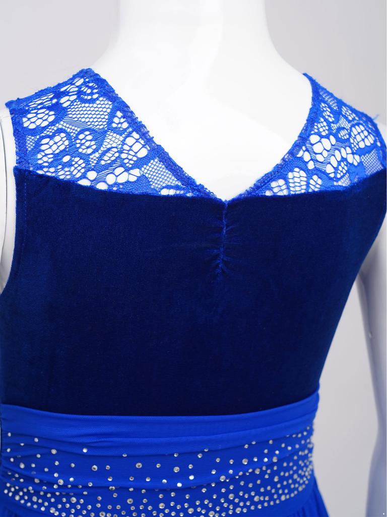 Dívčí výkonnostní šaty Krajková patchworková vsadka Řasený síťovaný přehoz Asymetrický lem Třpytivé kamínky Taneční oděv