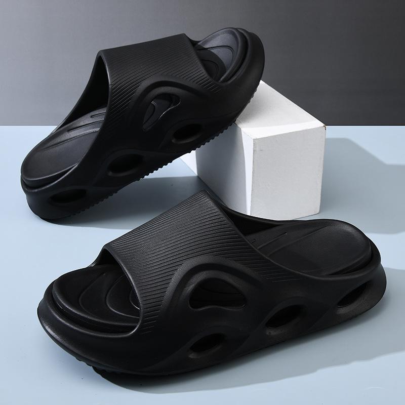 Slippers new summer men's thick-bottomed non-slip heightening one-word drag casual fashion soft-bottomed beach cool slippers