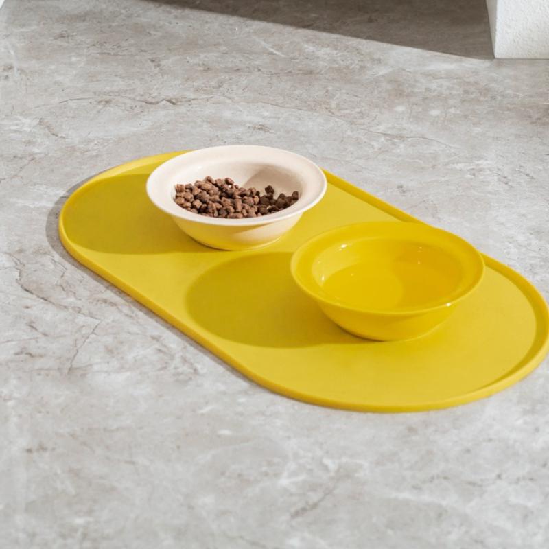 Cat Feeding Mat with Non-Slip Waterproof Design, Pet Food Mat, Compatible with Cat/Dog Bowls, Multipet Households, Dog Owners