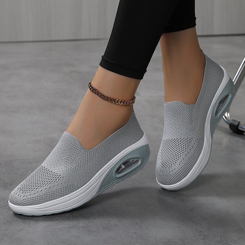 Summer Shoes Children's Thick Soled Oversized Fly Woven Casual Shoes Lazy Women's Shoes