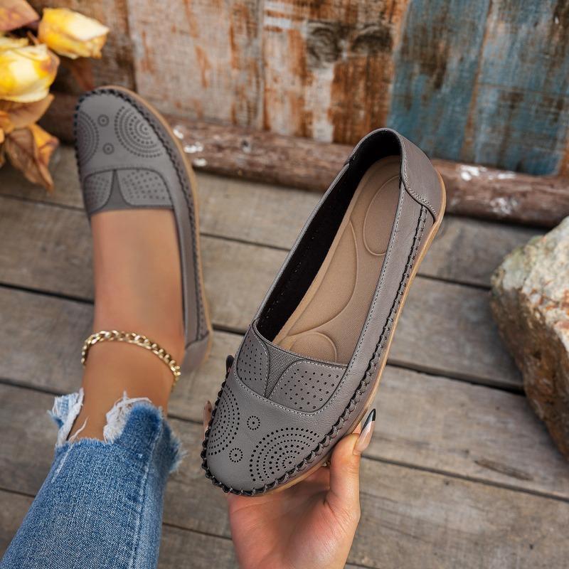 Large size explosive stitching laser women s flat bottom loafers e-commerce supply retro car stitching 36