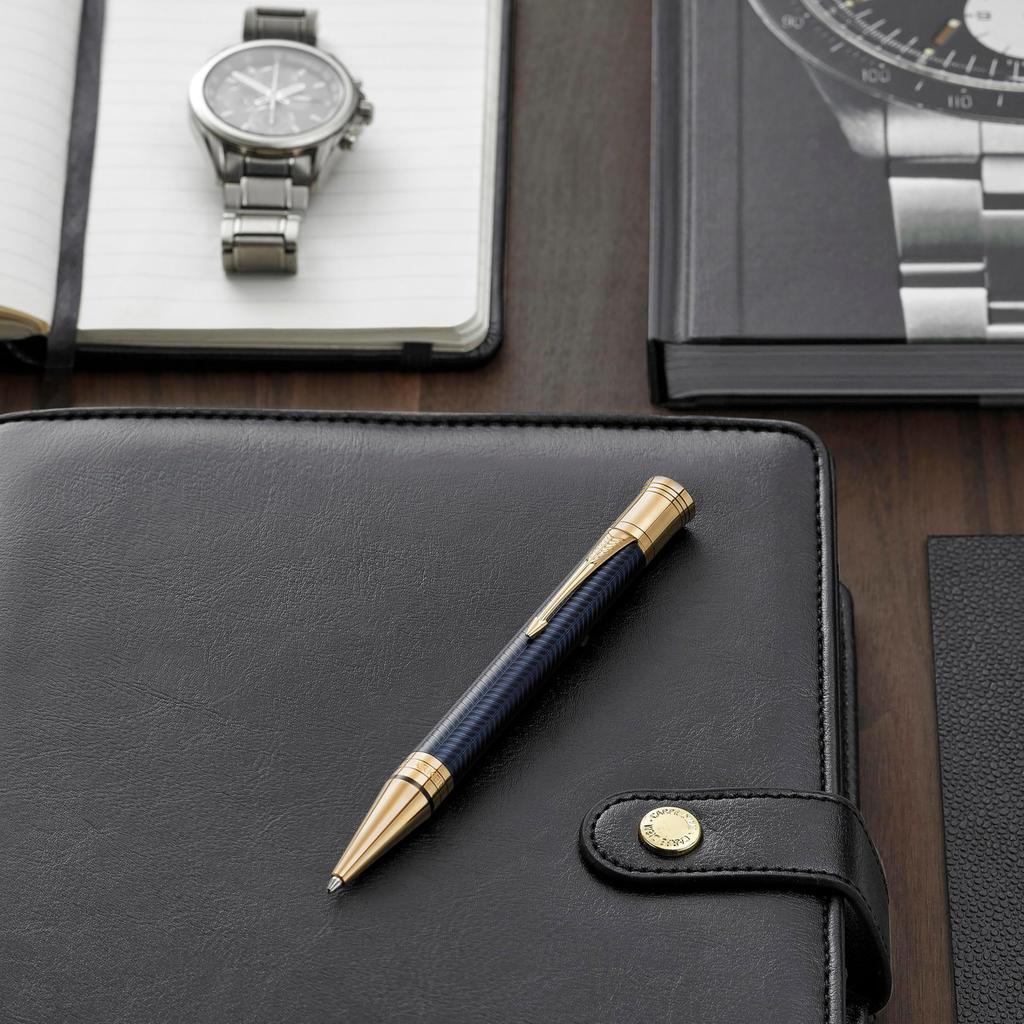 PARKER Duofold Prestige Blue Chevron GT Ballpoint Medium Gift Officially Product Number 1931373 Pen, Nib, Oil-Based, Boxed, Imported,