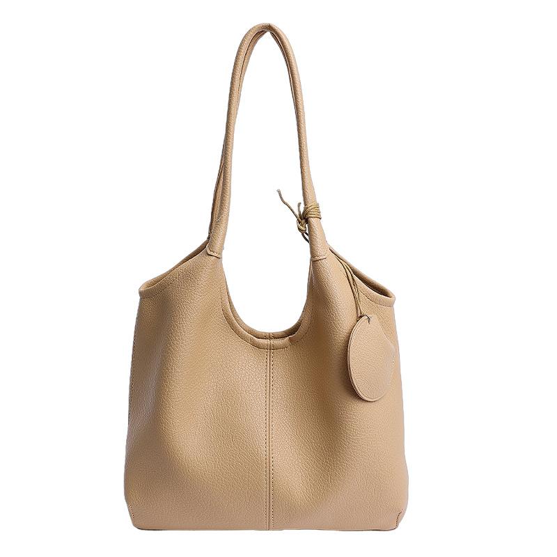 Versatile Handbag Large Capacity Tote Bag New Fashion Shoulder Bag Casual Underarm Bag