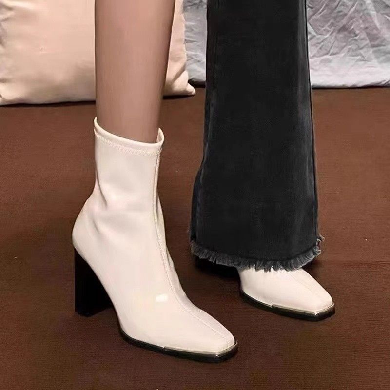 French Small Man High Heel Square Head Temperament Martin Boots 2025 Autumn and Winter New Patent Leather Boots Short Boots Thick Heel