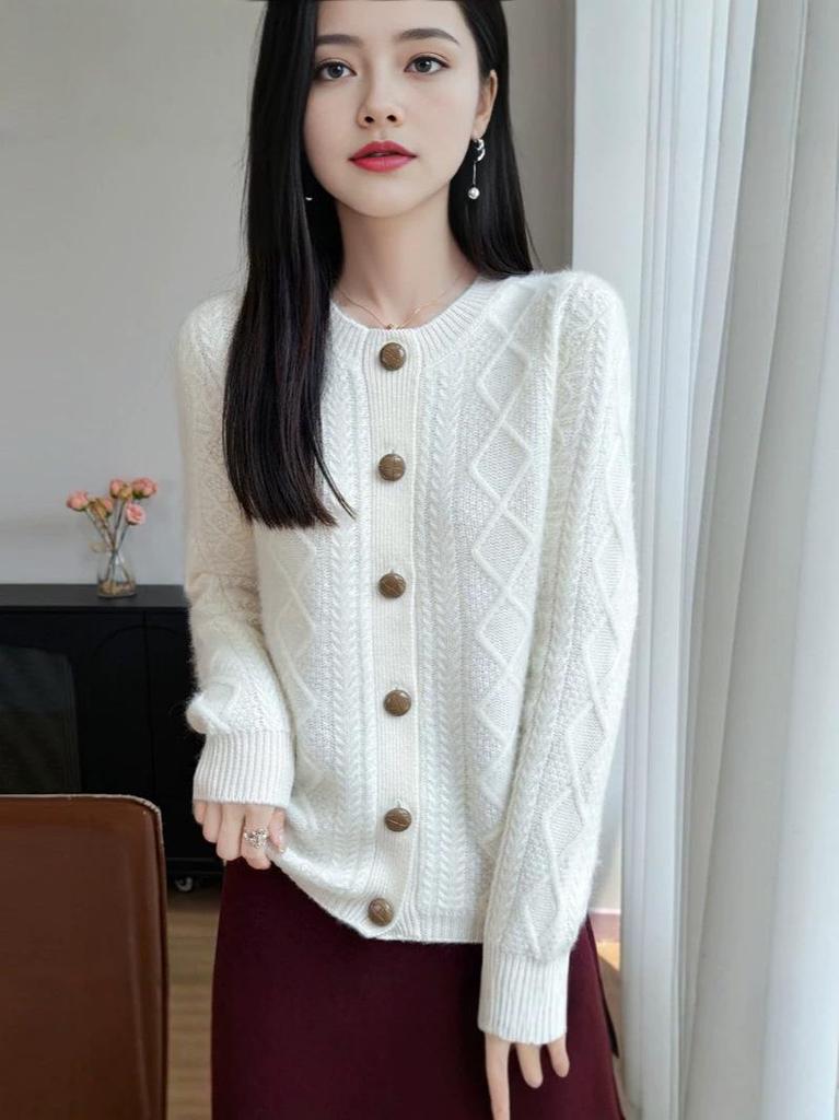 Autumn/Winter 2026 Women's Korean Style Round Neck Long Sleeve Knit Wool Cardigan Sweater Coat - Loose & Versatile.