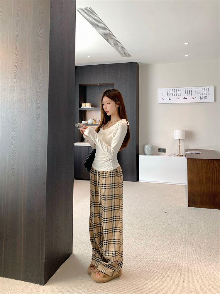 Damen Schlankmachendes Koreanisches Mode-Swing-Kragen-Basisshirt - Herbst/Winter Langarm Einfarbige Trendiges Oberteil