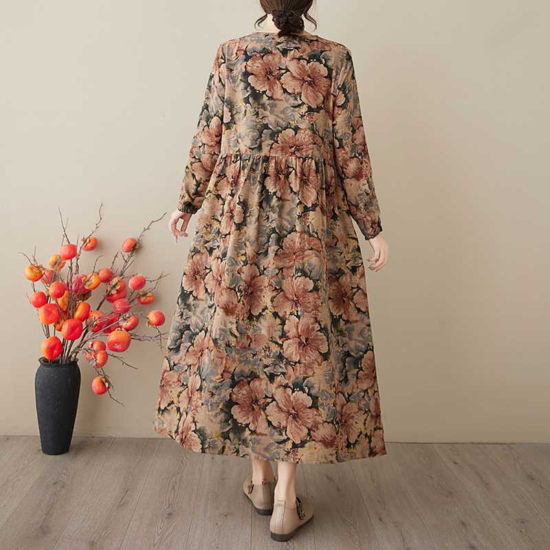 Spring and Autumn Long-sleeved Dress Long Lace Dress