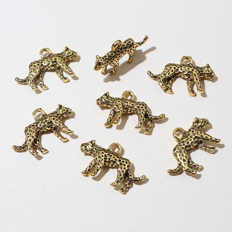 

10pcs 23x14x4mm Alloy Leopard Charms Pendant DIY Jewelry Making Accessories Findings for Necklace Bracelet Antique Gold зелёный