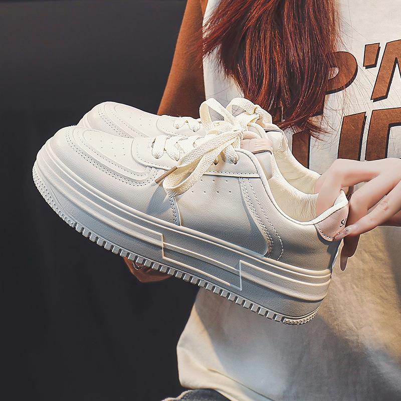 

Белые туфли на платформе Весна Новые женские кеды Студенческие повседневные туфли Плоские туфли на платформе 40 бежевый