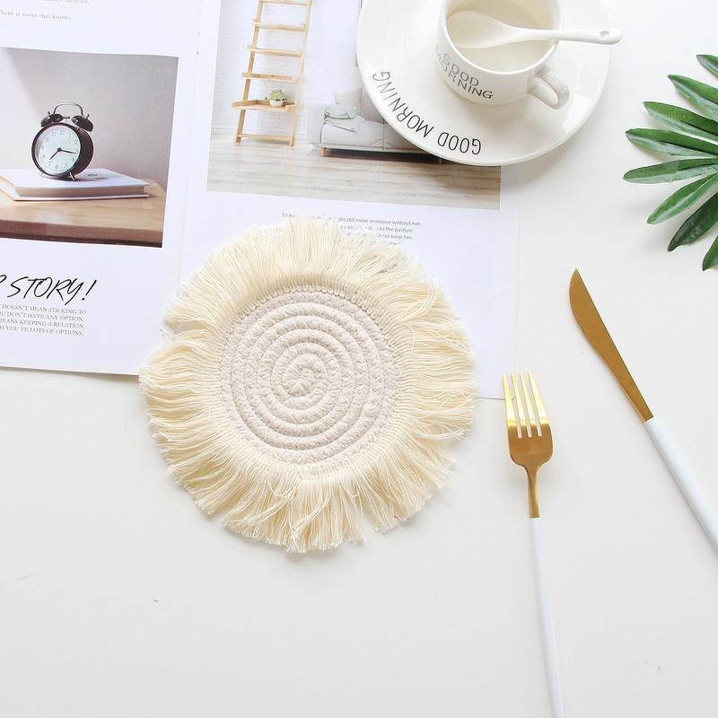 Hand-woven Cotton Rope Tassel Cup Mat Round Non-slip Insulated Bowl Mat Placemat Coaster Minimalist Coaster Home Decor