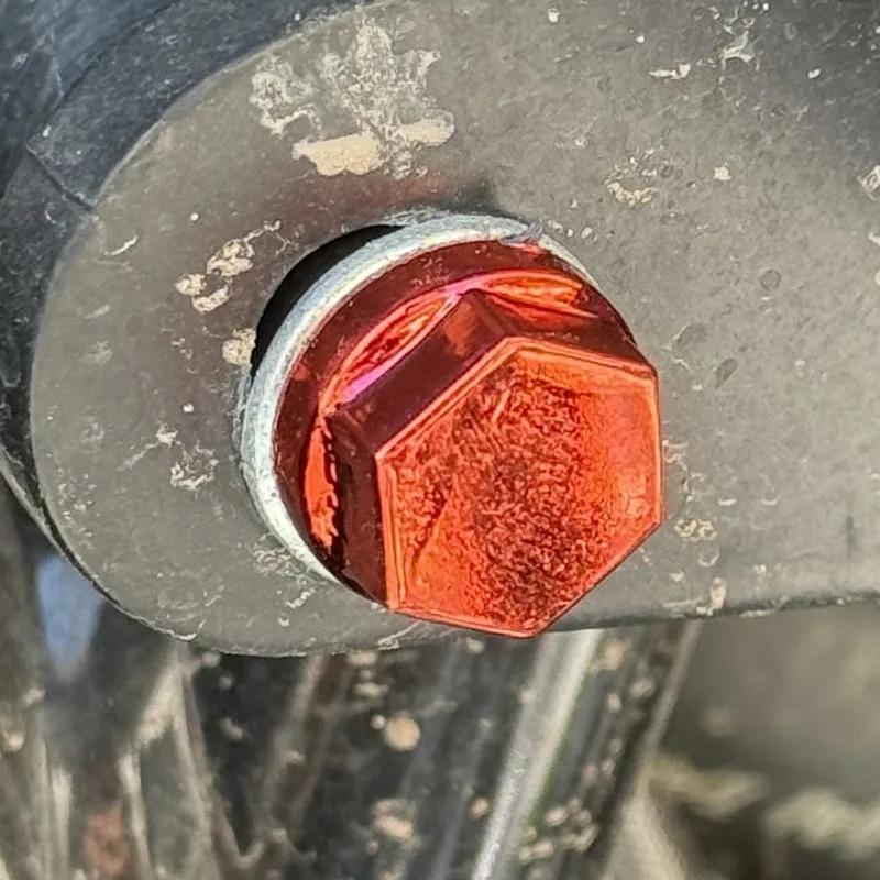 Kryt šroubu Motokros Upravené díly Velkoobchod Motocyklové příslušenství Matice Krytka šroubu Kryt Hlava Tělo Dekorativní Matice motoru 30ks