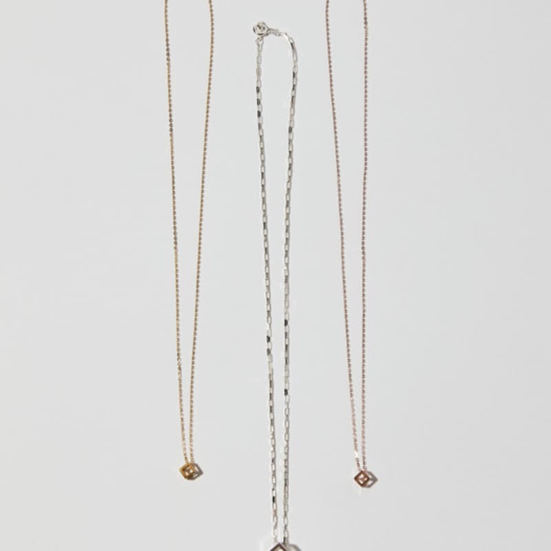 BONAFIDE JEWELRY Small Frame Cube Necklace