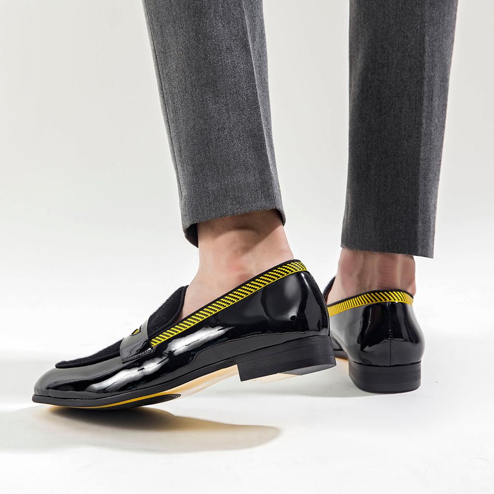 Mocassini Uomo - Giuseppe Zanotti STUART Mocassino in vernice nera Nero |  Paganilex