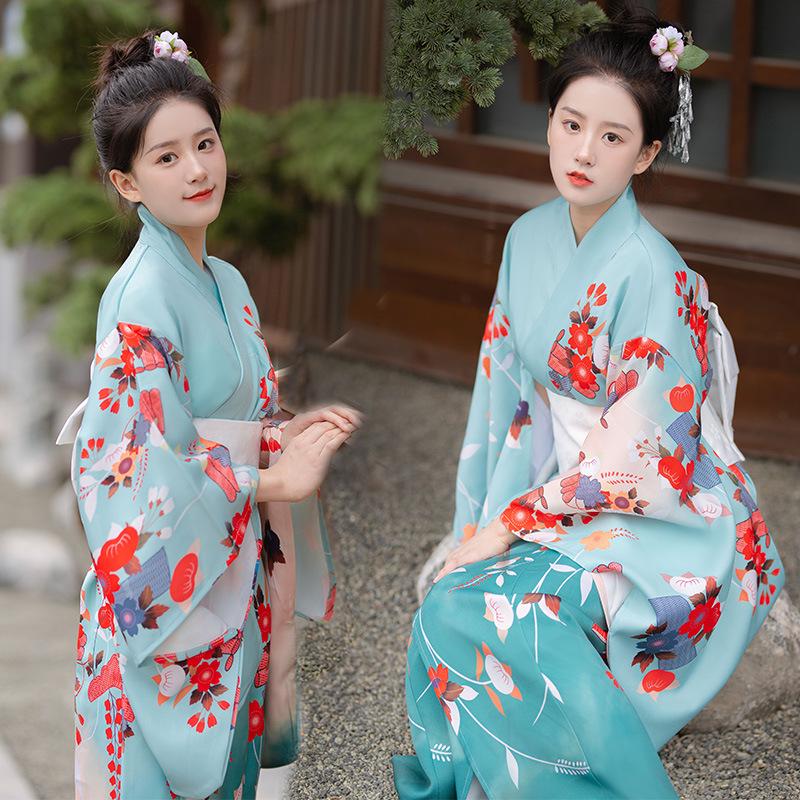 Japanese Furisode Kimono: Women's Traditional Formal Wear for Photography