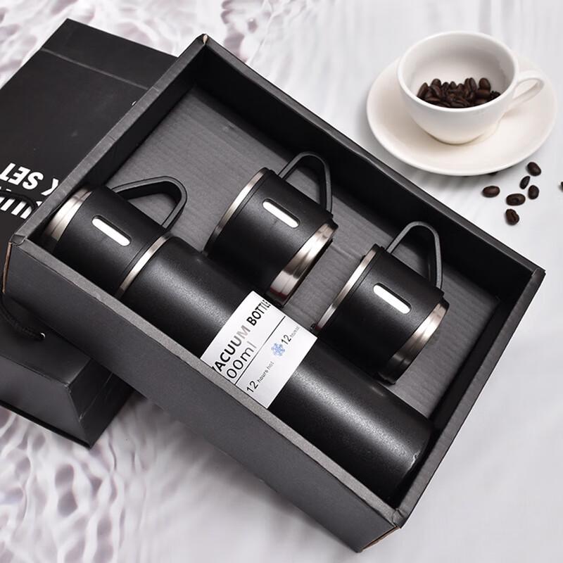 Ai Zhi Lv 3-Lid Stainless Steel Thermal Mug Set