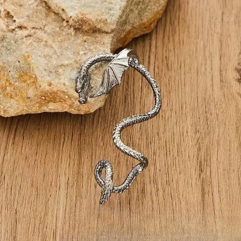 Retro Punk Gothic Flying Dragon Ear Studs for Men Women Exaggerated Style Earrings Jewelry