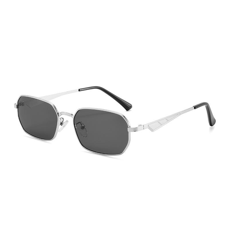 Women's Retro Square Metal Sunglasses, UV400 Sun Protection, Versatile Fashion Style