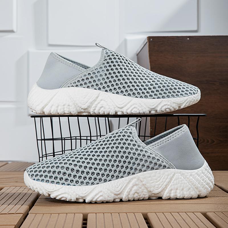 Summer Couple Breathable Mesh Surface Flying Woven Casual Sports Shoes for Men and Women Non-slip Flat Shoes Large Size 45