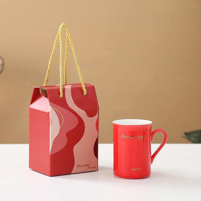 Exquisite ceramic cups, mugs, couples' cup sets, festive gifts, souvenirs, and store entry gifts