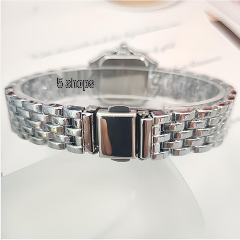 Ceas de damă pătrat elegant cu brățară din oțel, accente de diamant și cifre romane