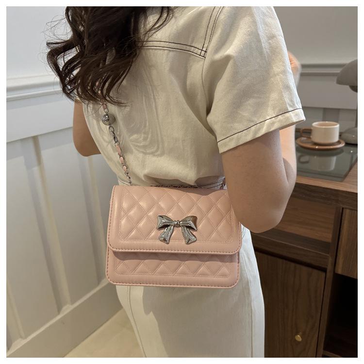 Fashion Rhombus Quilted Small Shoulder Bag Trendy Chain Crossbody Bag Casual Faux Leather Handbag for Women CLE