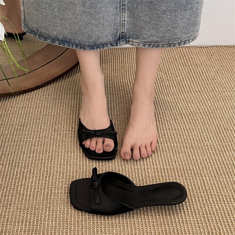 Silver Slope Heel Small Cool Slippers Fairy Shoes New Summer Fashion Outer Wear Low Heel Niche Sandals