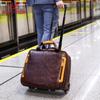 Herrenrucksack aus echtem Leder: Leichte, geräumige, Business Casual Computertasche