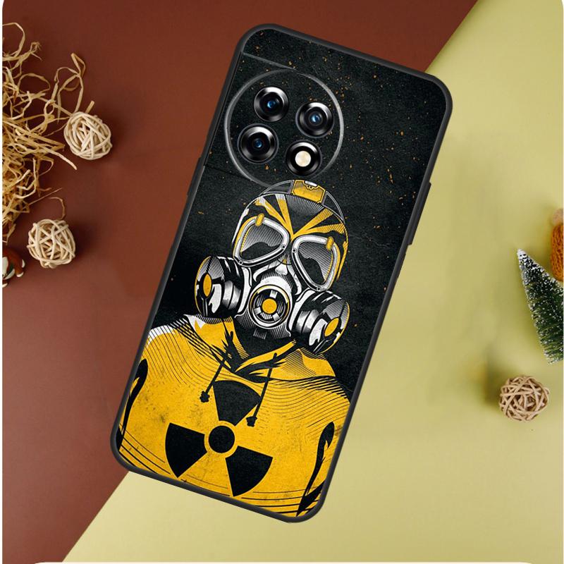 Nuclear Mask Gas Mask For OnePlus 13 13R 12 12R 11 9 10 Pro 8T 9RT 10T 10R Nord 4 CE 2 3 Lite N20 N30 Phone Case