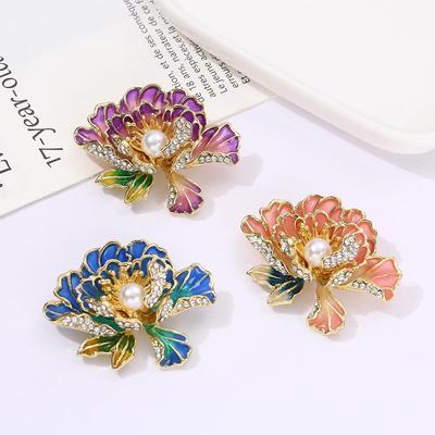 Elegant kinesisk pionbrosje: High-End Perle-korsasje for kåper, cheongsam og hanfu