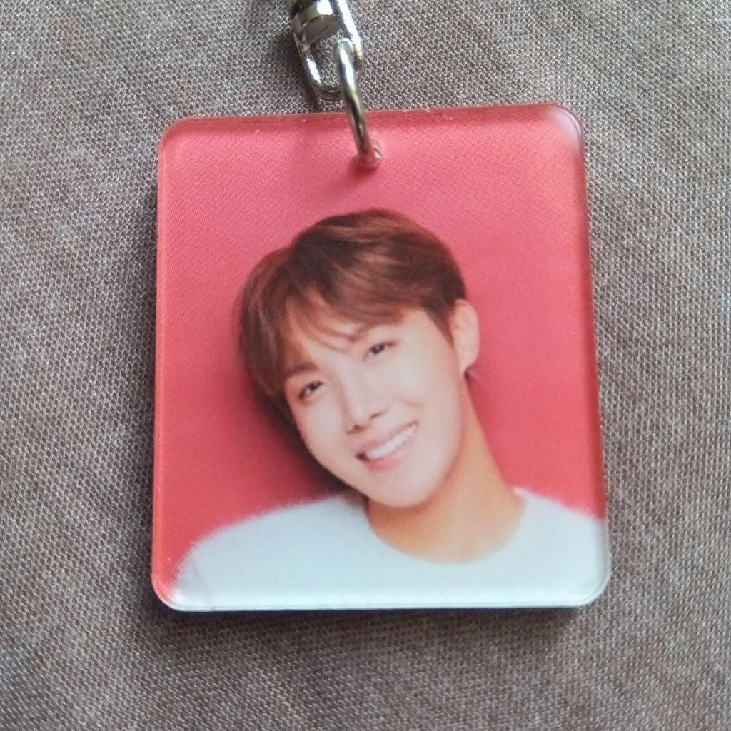 Used BTS 109 XMAS J-HOPE Acrylic Keychain