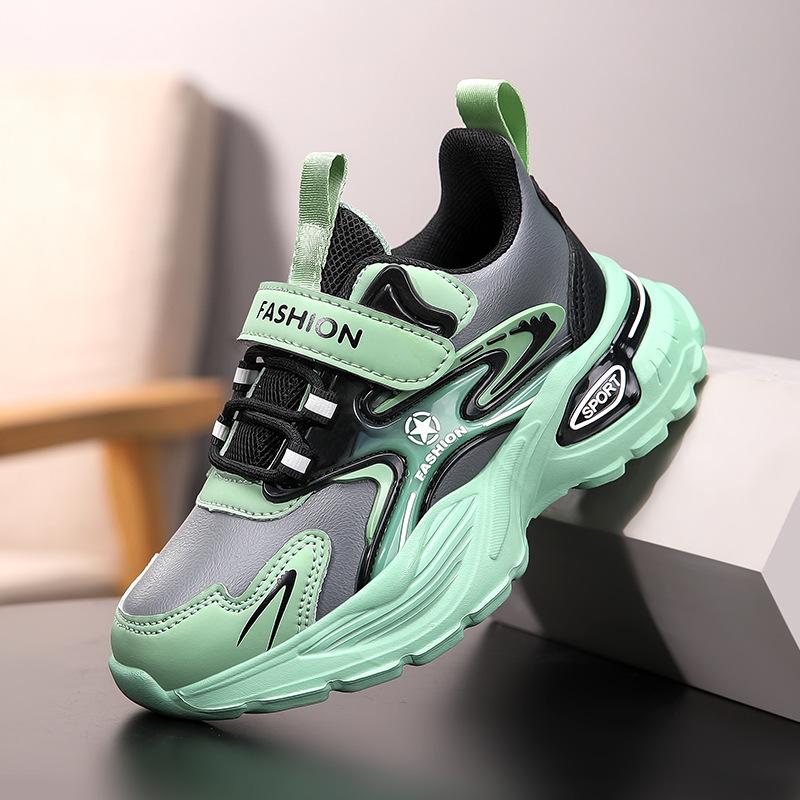 Boys' Shoes Leather Surface Autumn and Winter 2025 New Fashion Middle and Older Children's Soft-soled Non-slip Sneakers Children's Running Shoes Tide