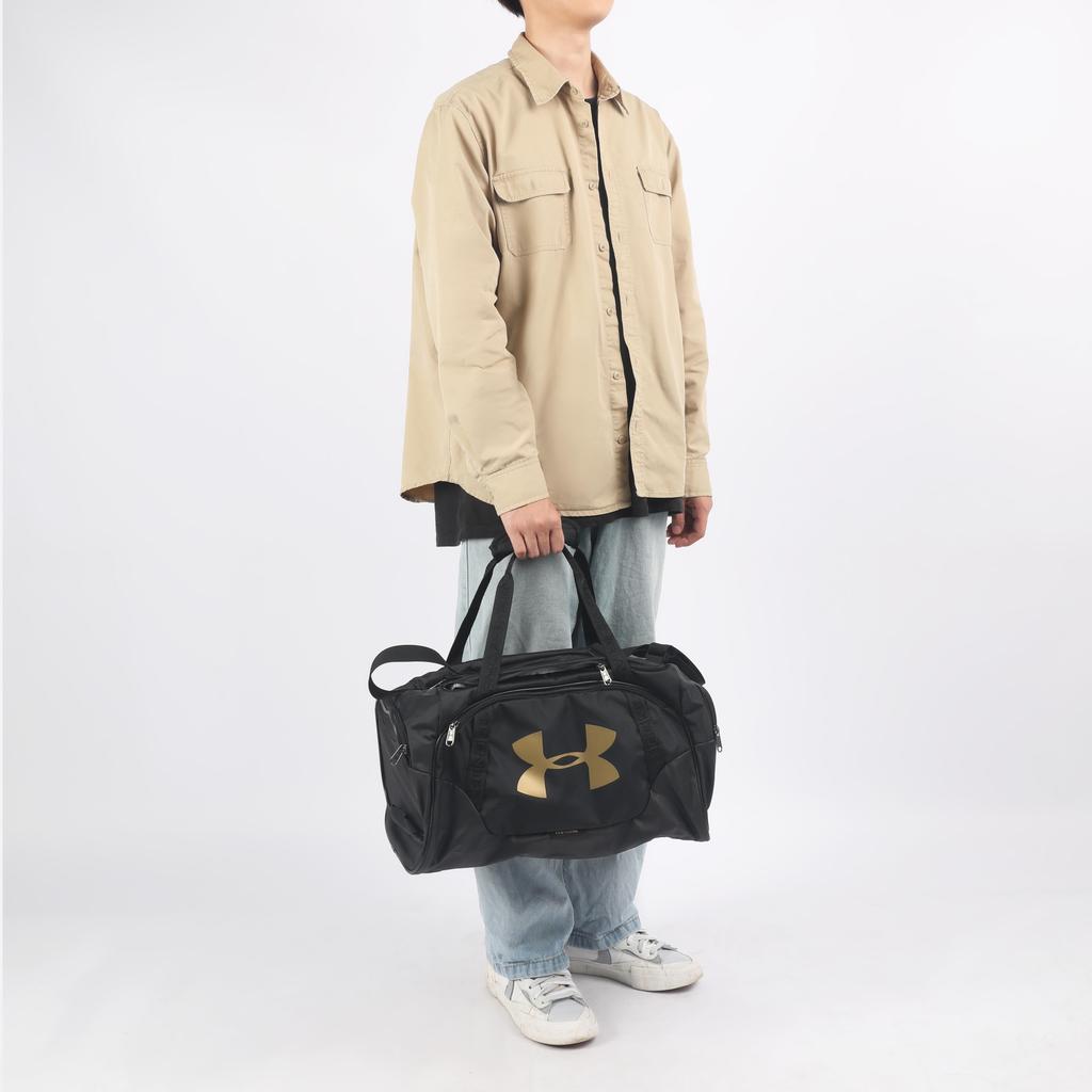 New Under Armour Polyester Crossbody Bag, Handbag, Shoulder Bag Men's Black 1300214-007