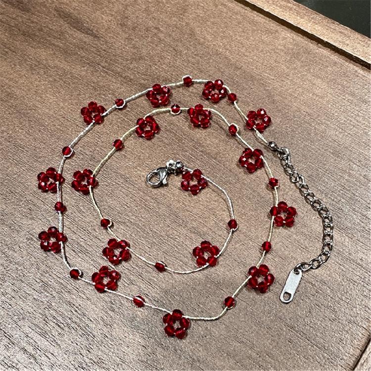 Hypoallergenically Crystal Bead Necklace Red Flower Detailing Lightweight Layering Jewelry Women Clavicle Chain