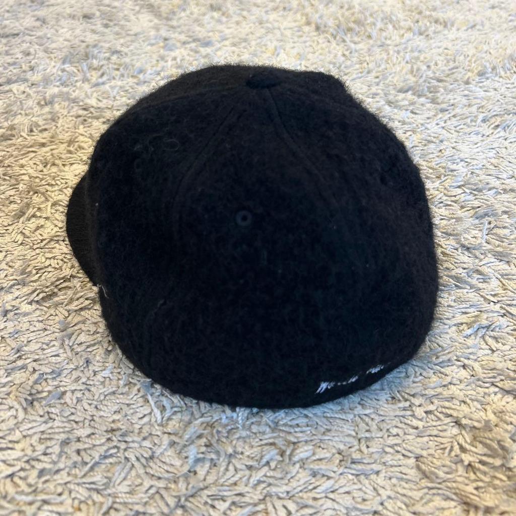 Used Supreme cap for men