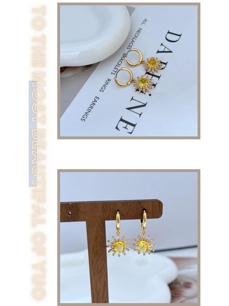 Trendy Luxury Zircon Flower Metal Earrings
