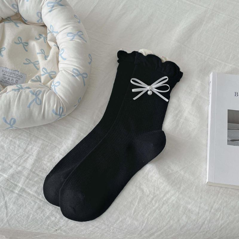 Ladies Spring and Summer Thin Sweet Three Dimensional Flower Solid Color Curled Edge Bow Pile Socks