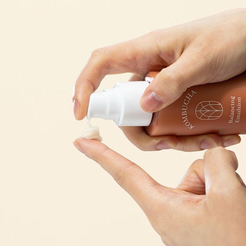 Ariel Acqua Kombucha Emulsione Riequilibrante 120ml