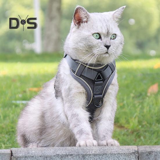 Cat Harness And Leash Reflective Strips Jacket Breathable Adjustable Vest Harness Escape Proof Easy Control Leash for Cats