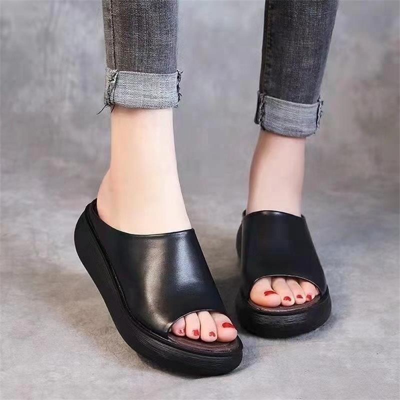 Summer retro casual large size cool slippers 35-43 size thick-soled one-word slippers wedge heel mother shoes wear half drag