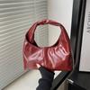 2026 Fashi Popular Large Capacity Retro Commuting Texture Temperament Tote Shoulder Armpit Women's Bag